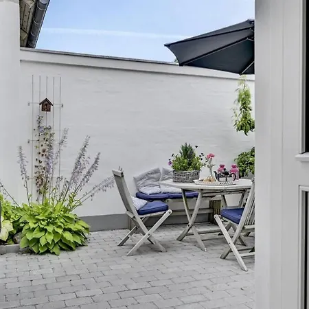 Feriehus ***** elegant feriebolig i hjertet af Kerteminde