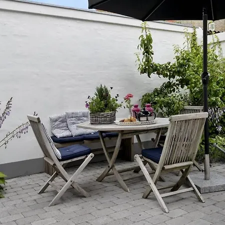 ***** elegant feriebolig i hjertet af Kerteminde *