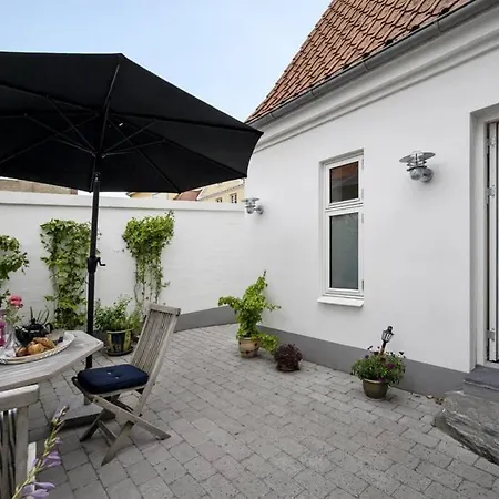 ***** elegant feriebolig i hjertet af Kerteminde Feriehus *